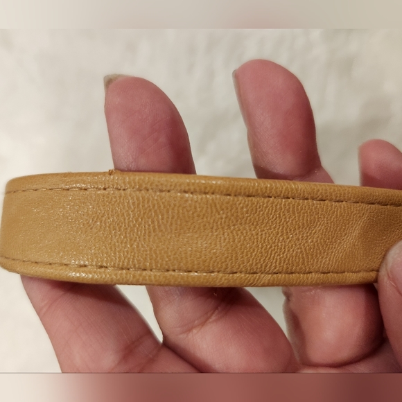 Anne Klein Tan Belt - Picture 6 of 6